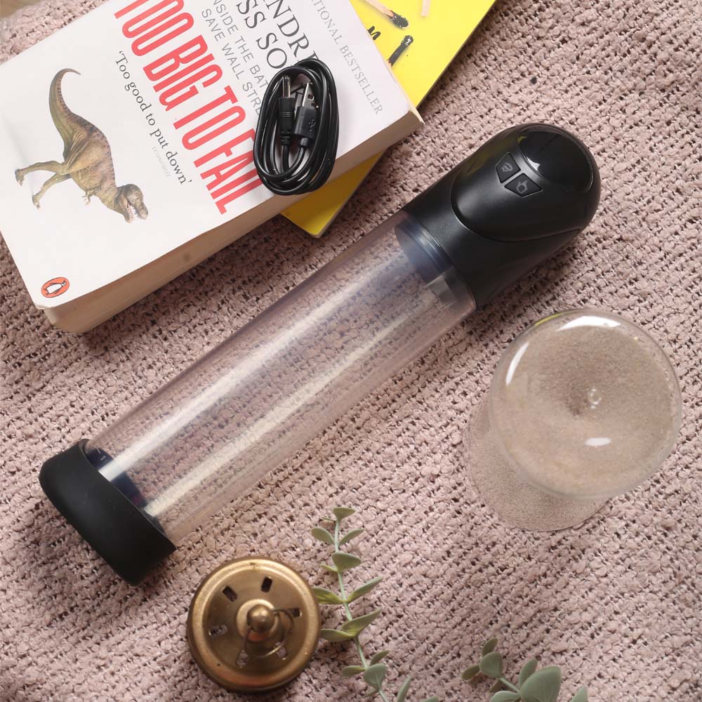 Electric penis pump with transparent chamber and real-time pressure tracking